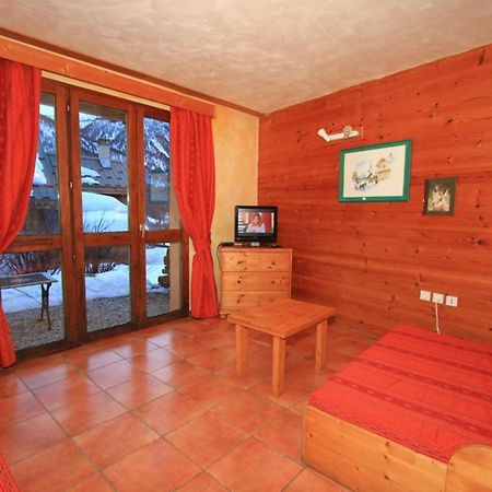 Le Barlet23 Pers Hameau Des Chazals Nevache Hautes Alpes Bagian luar foto