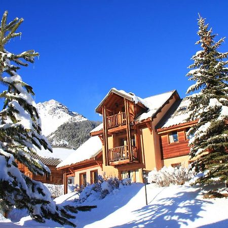 Le Barlet23 Pers Hameau Des Chazals Nevache Hautes Alpes Bagian luar foto